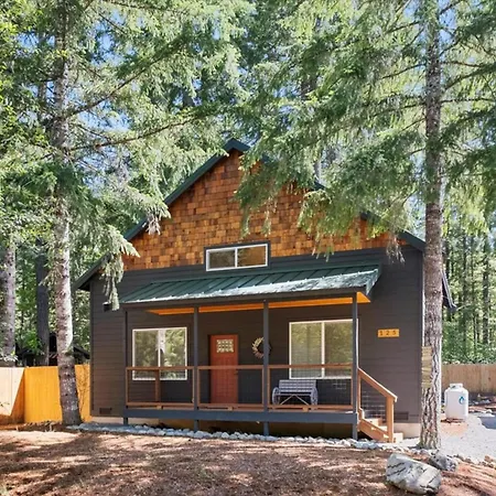 Cozy Pines Villa
